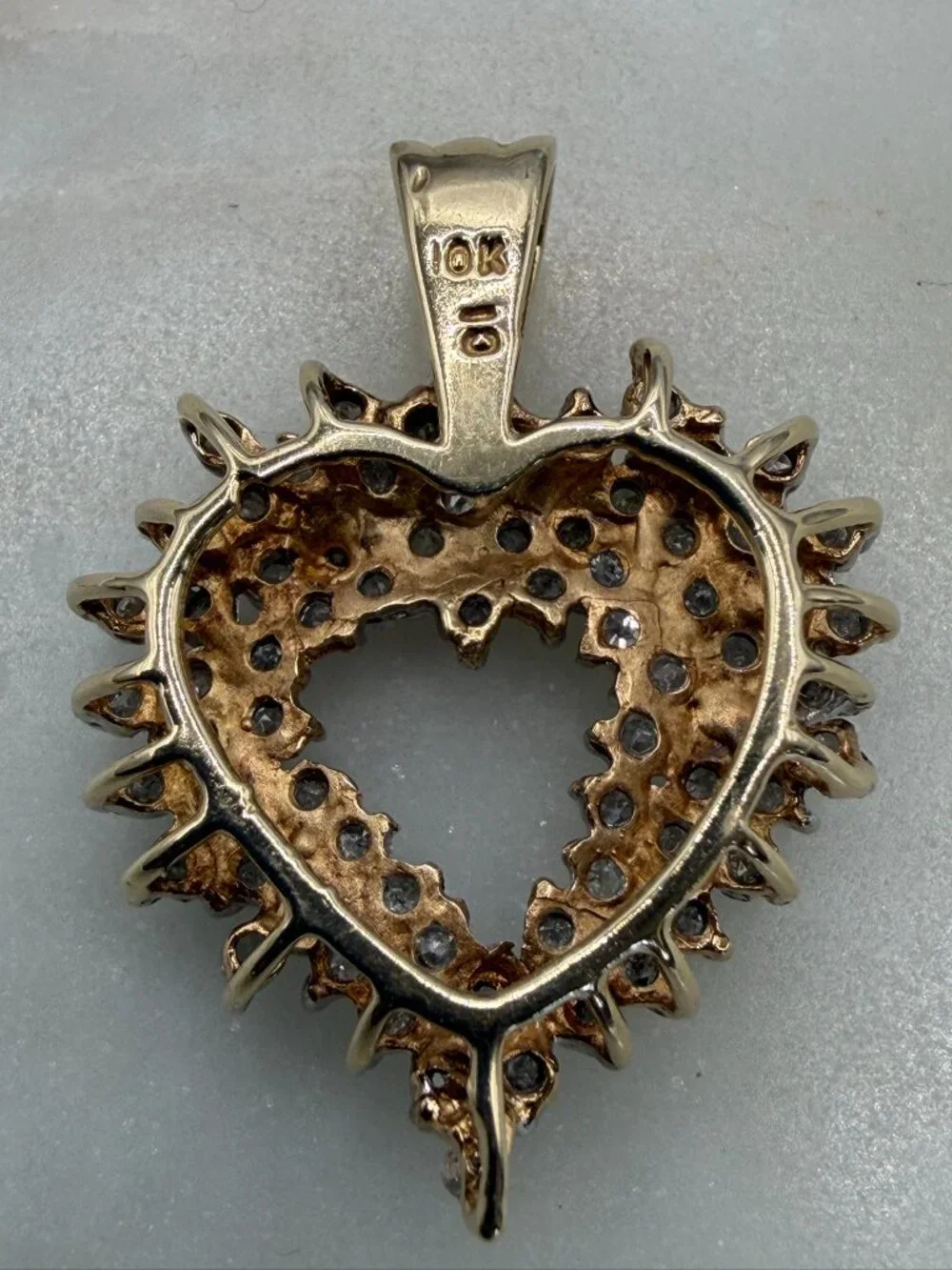 Stunning 10K Yellow Gold Diamond Heart Pendant 3.9g - Pavé Real Diamonds - Picture 3 of 8